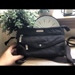 🔥HUGE MOVING SALE🔥 Brand New Baggallini Purse